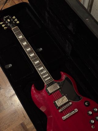 Tokai SG64 CH + Estuche