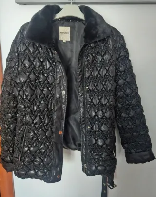 Abrigo White Rose Negro Talla L