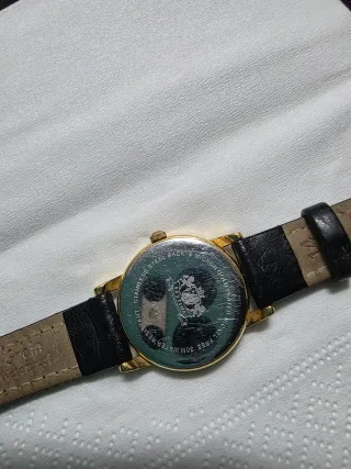 Reloj Festina Dorado y Negro