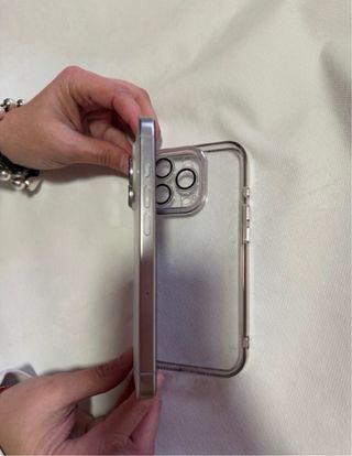 iPhone 16 Pro Plata/Blanco