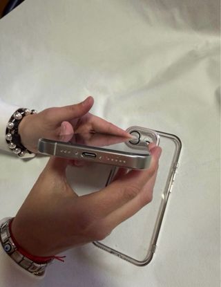 iPhone 16 Pro Plata/Blanco