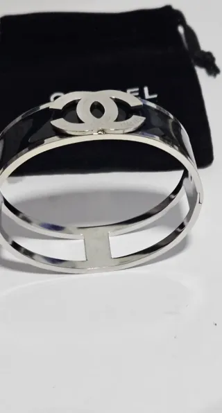 Pulsera Chanel Negra y plateado