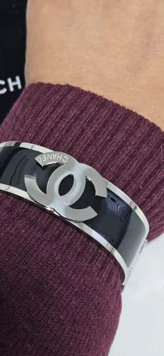 Pulsera Chanel Negra y plateado