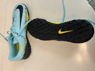 Botas de fútbol multi taco Nike T37