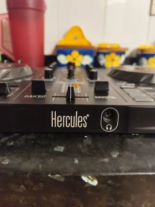 Mesa DJ Hercules Impulse 300 Negra