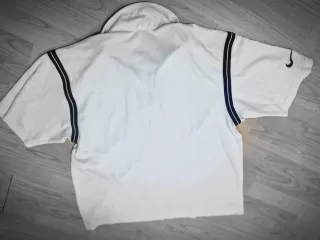 Camisa blanca Nike Vintage