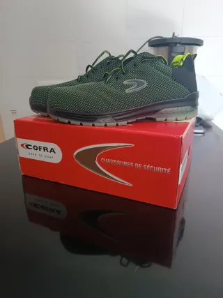 3 Zapatos de Seguridad Nuevos