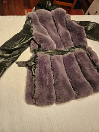 Abrigo de pelo y polipiel talla M