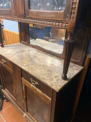 Alacena madera y mármol años 40