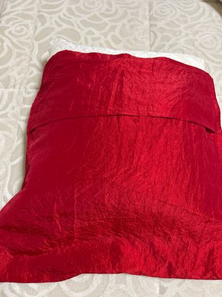 Fodera Ester Cuscino raso rosso “Egon Furstenberg