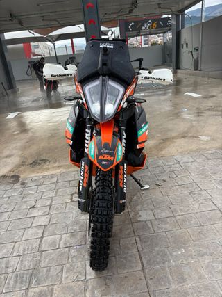 KTM 890 Adventure R