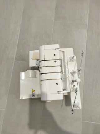 Máquina de coser Singer 14SH654
