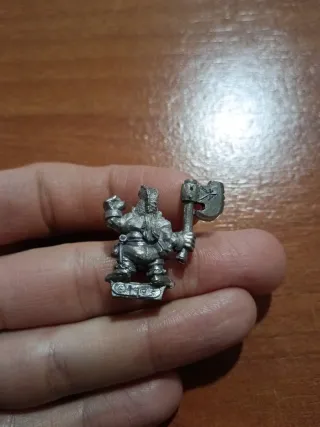 Enano de plomo Warhammer (1)