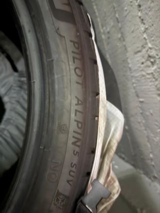 Neumáticos de invierno 275/40 R21