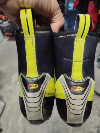 Botas Ciclismo Invierno NW Amarillas