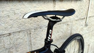 Bicicleta carretera 11v carbono desarrollo escuela