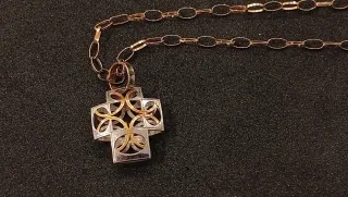 Cadena Dama Oro Ley 18k con Cruz