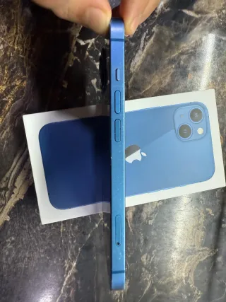 iPhone 13 Azul
