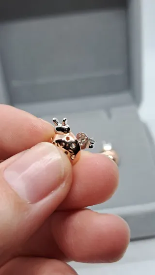 Pendientes Mariquita Oro y Plata