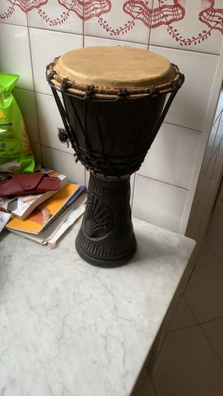 Yembé (Djembe) instrumento de percusión