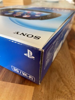 PS Vita PCH-1104 OLED 3G Crystal Black nueva