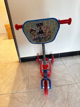 Patinetes infantiles 3 ruedas 15€ los dos