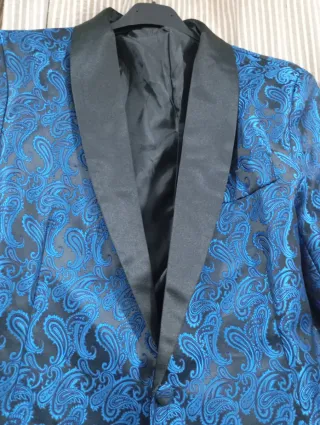 Elegante chaqueta de hombre con estampado