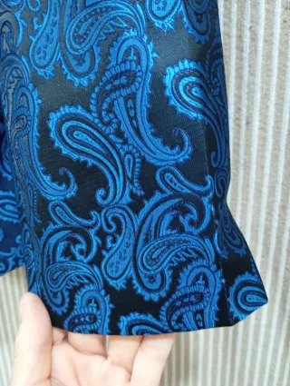 Elegante chaqueta de hombre con estampado