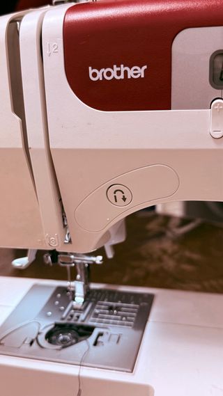 Máquina de coser Brother CS10