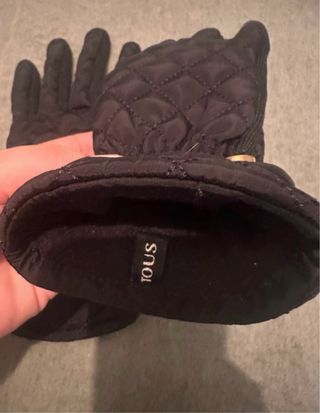 Guantes acolchados negros