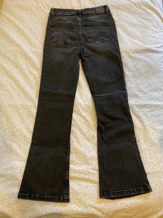 Pantalones vaqueros flare con tachuelas Brownie