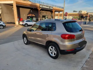 Volkswagen Tiguan 2011