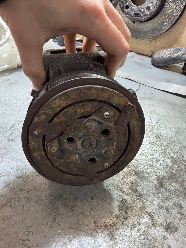 Compresor A/C Renault Megane 2