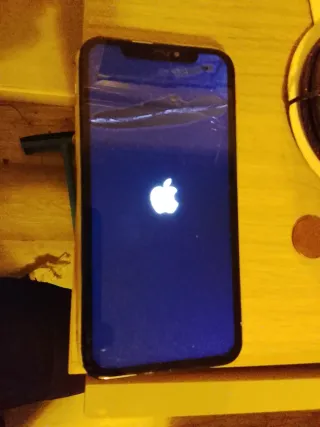 iPhone XR (Apple) - Sin Batería