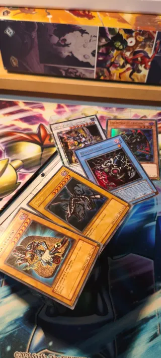 Lata +500 Cartas Yu-Gi-Oh!