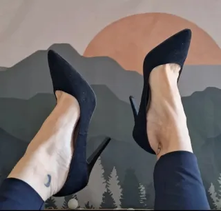 Stiletto Negro