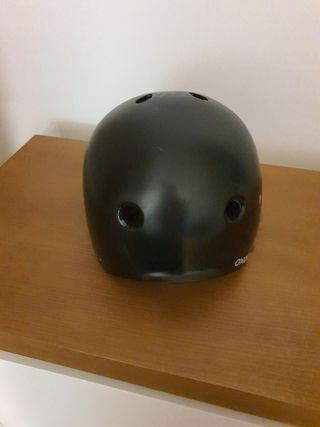 Casco infantil de patinaje Oxelo.