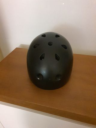 Casco infantil de patinaje Oxelo.