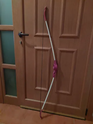 Diana y arco de juguete Geologic