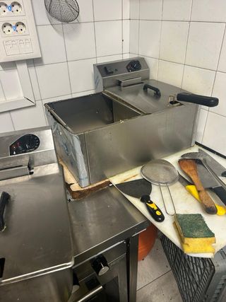 Freidora industrial eléctrica