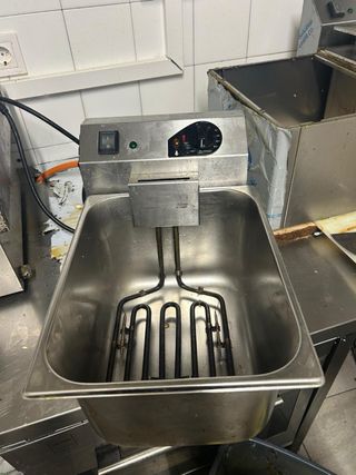 Freidora industrial eléctrica