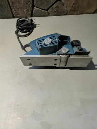 Cepillo Eléctrico Carpintero Virutex