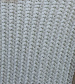 Jersey blanco cuello alto Talla M