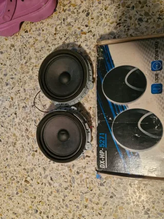 04 Altavoces DX-HP y Harmand