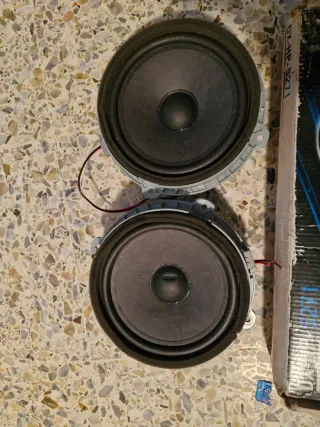 04 Altavoces DX-HP y Harmand