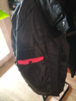 Chaqueta de moto negra y roja, talla S