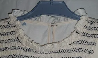 Blusa Nido Abeja estampado Corazones ,Talla S