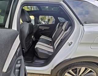 Peugeot 3008 Hybrid4 300 eat8 impecable