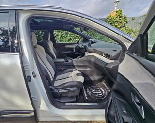 Peugeot 3008 Hybrid4 300 eat8 impecable