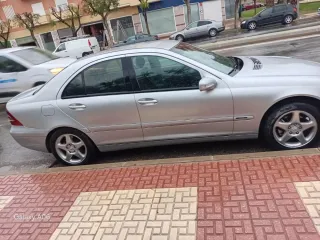 Mercedes-Benz Clase C 2001